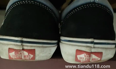 鞋子磨損能看出身體情況嗎（正常人是鞋子內(nèi)側(cè)磨損嗎）