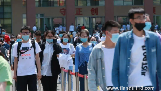 2022高考送花考前送還結束送(2022高考完送什么花給女孩子最適合)(圖3) 2022高考送花考前送還結束送3