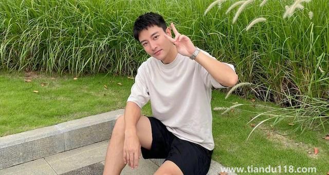 賈乃亮、李小璐退出偷稅被罰公司