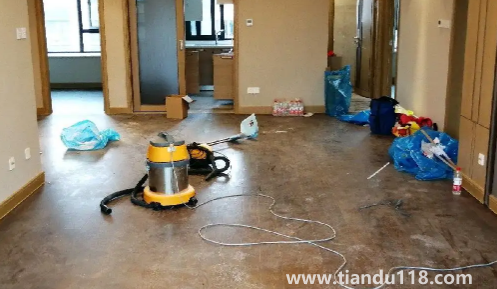 做保潔自己接單在哪個平臺(開家政公司需要多少資金)(圖3) 做保潔自己接單在哪個平臺3