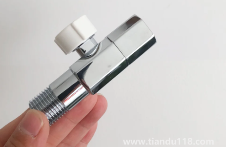 熱水器安裝用的角閥是專用的嗎2