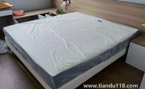 藍(lán)盒子退貨床墊會(huì)卷起來(lái)嗎(藍(lán)盒子卷包的好嗎)(圖2) 藍(lán)盒子退貨床墊會(huì)卷起來(lái)嗎2