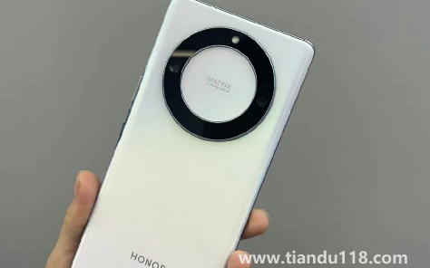 榮耀 X40是曲面屏嗎(榮耀 X40有沒有閃光燈)(圖3) 榮耀 X40是曲面屏嗎3