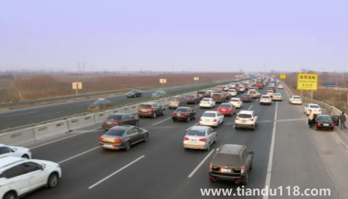 2022深圳國(guó)慶前一天高速堵車嗎(深圳國(guó)慶開車回家怎么避免堵車)(圖2) 2022深圳國(guó)慶前一天高速堵車嗎2