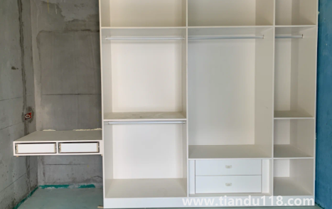 木工打衣柜封邊另外收費(fèi)嗎(木工打衣柜的優(yōu)缺點(diǎn))(圖3) 木工打衣柜封邊另外收費(fèi)嗎3