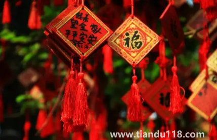 2022年11月3日適合祈福嗎(祈福的日子有什么講究)(圖1) 2022年11月3日適合祈福嗎1