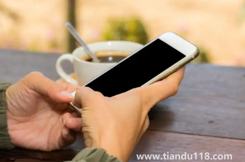 手機輻射和微波爐輻射哪個大(怎么減少手機輻射)(圖3) 手機輻射和微波爐輻射哪個大3